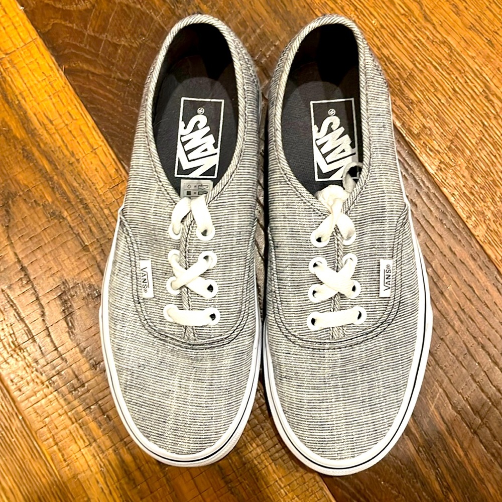 Vans women’s shoes size 6